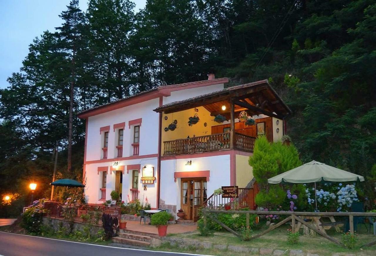 Hotel Casa Rural Priena Covadonga Exterior foto